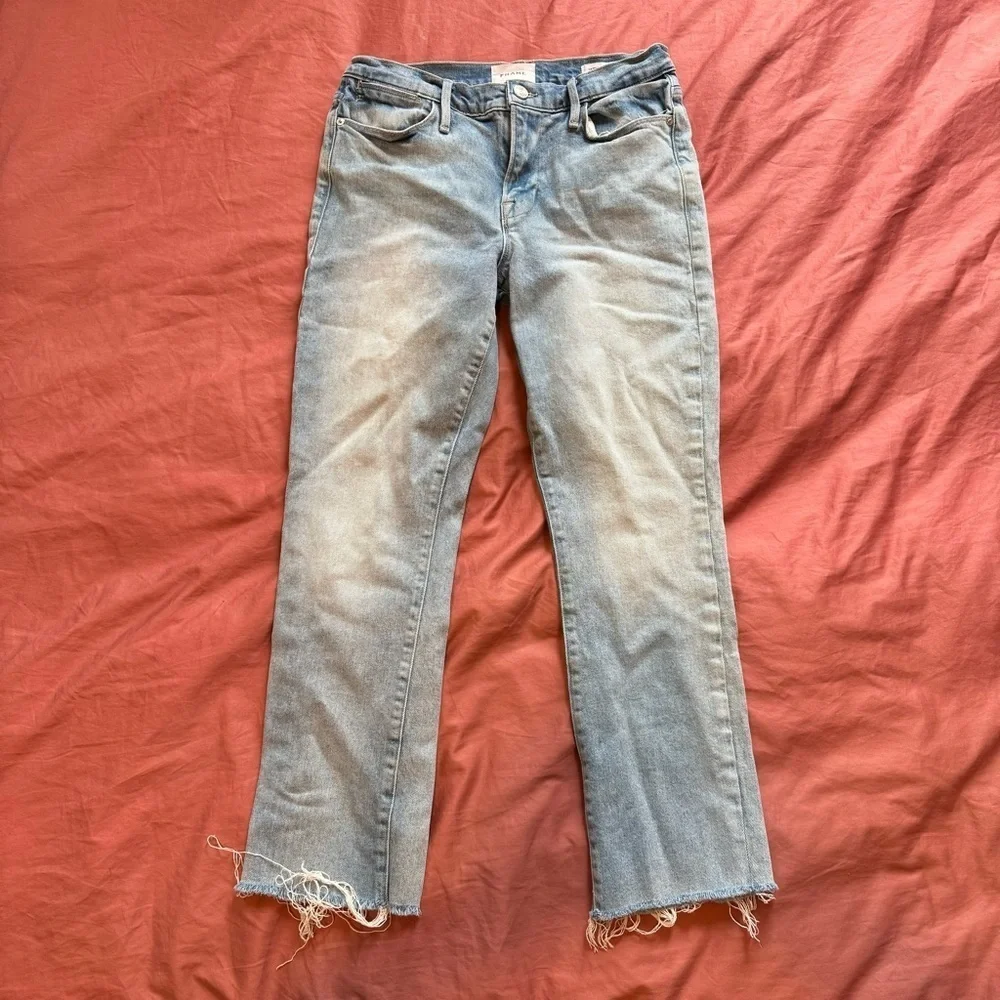 NWOT Frame Le High Straight Denim Kerwin Light Wash Raw Hem SIZE 28
